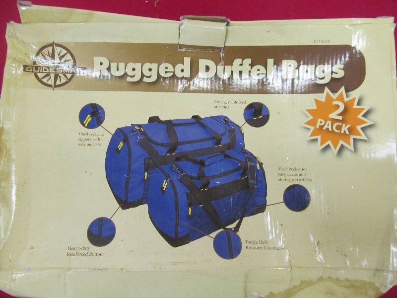 lot 46 image: Guidesman duffle bags