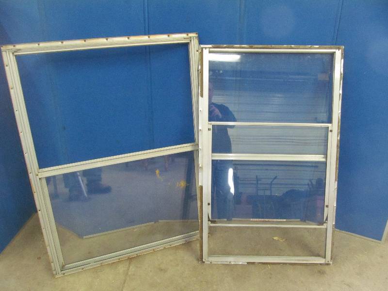 lot 85 image: storm windows
