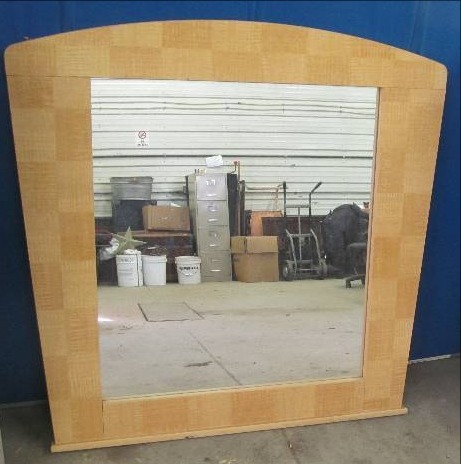 lot 96 image: Slumber land mirror