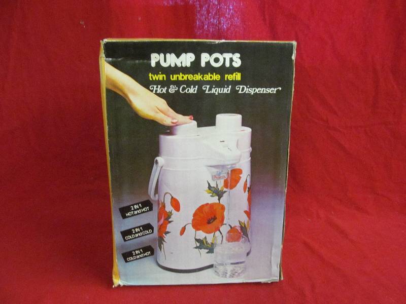 lot 137 image: pump pots