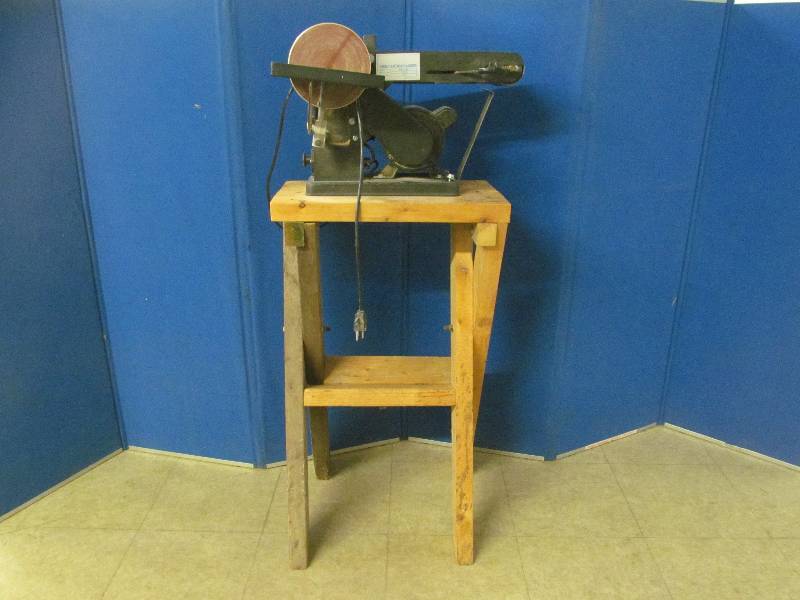 lot 148 image: beltdisc sander