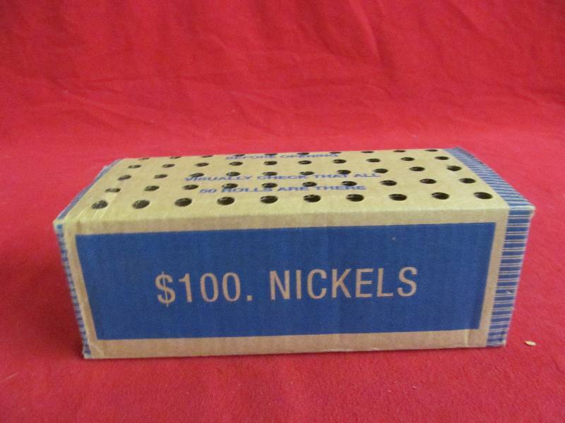 lot 180 image: coin collection