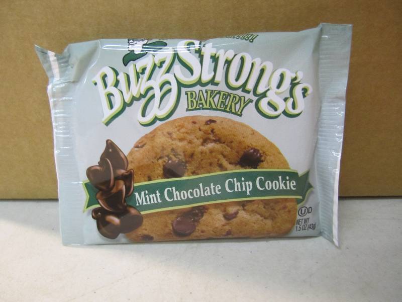 lot 71 image: Case of 60 Buzz Strongs Bakery Mint...