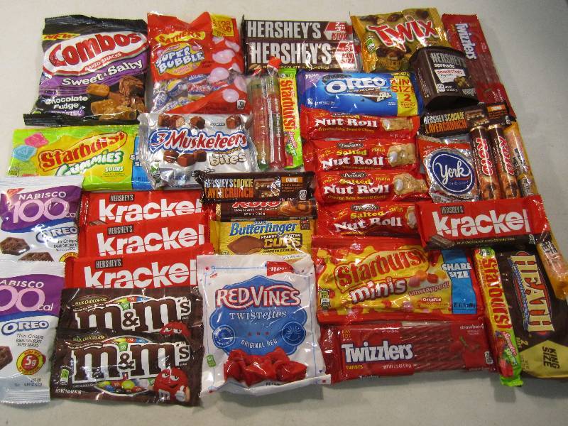 lot 80 image: Mixed Lot of Various Candy and Snac...