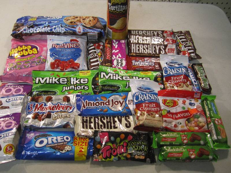 lot 81 image: Mixed Lot of Various Candy and Snac...