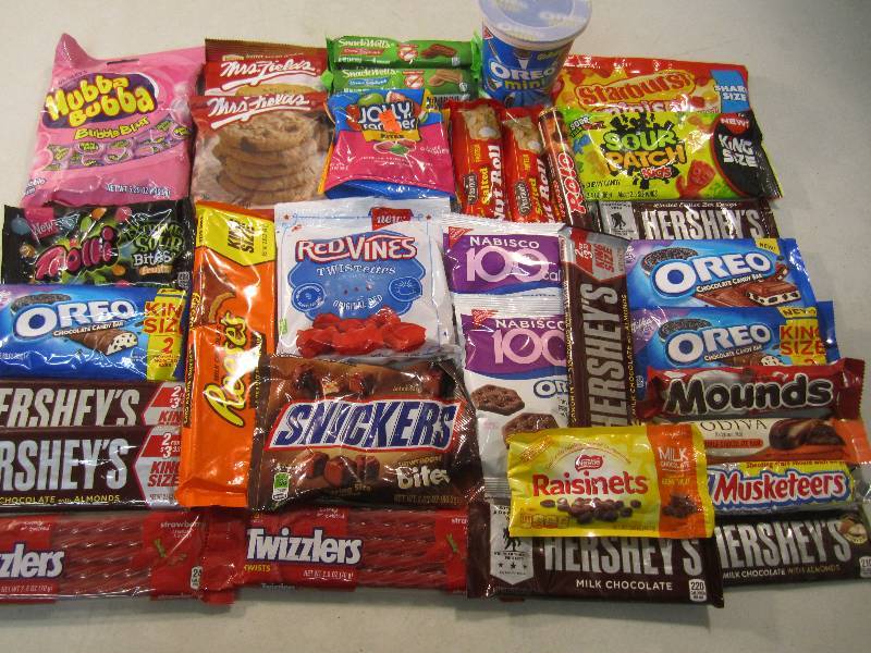 lot 84 image: Mixed Lot of Various Candy and Snac...
