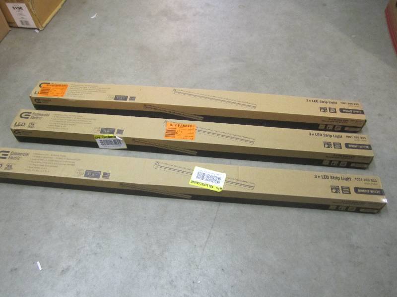 lot 131 image: Lot of 3 Commercial Electric 3 ft L...