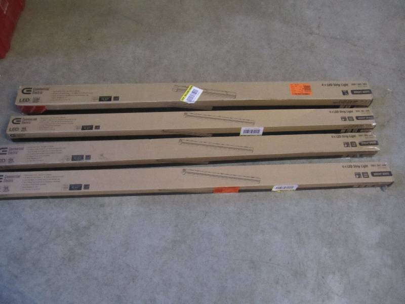 lot 141 image: Lot of 4 Commercial Electric 4 ft L...