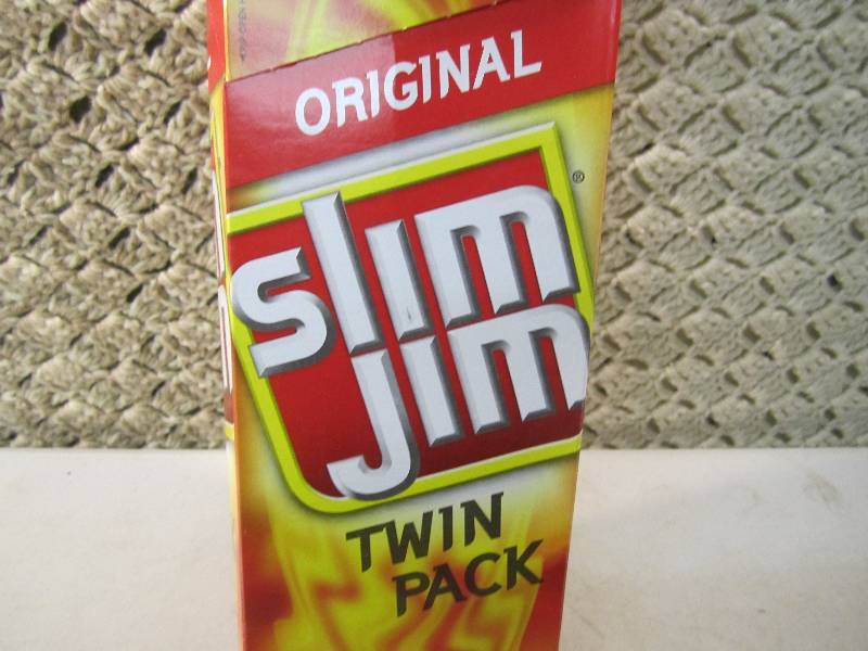 lot 153 image: Box of 24 Twin Packs Original Slim ...