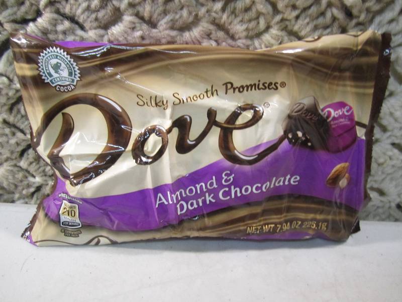 lot 206 image: Lot of 6 Bags Dove Almond & Dark Ch...