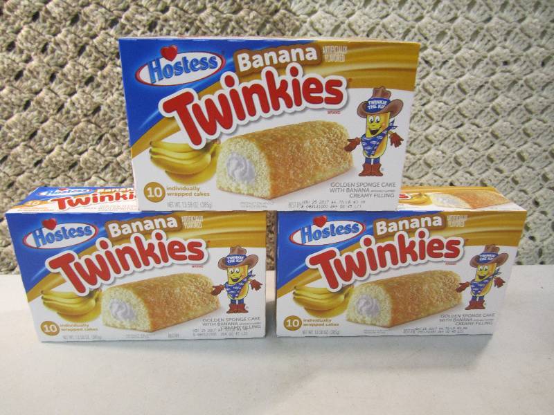 lot 217 image: Lot of 3 Boxes Hostess Banana Twink...