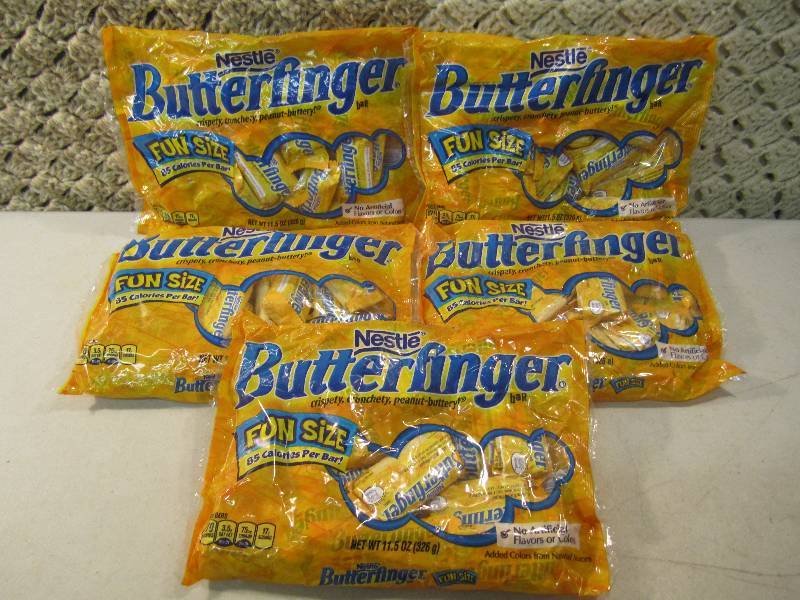 lot 246 image: Lot of 5 Bags Butterfinger Fun Size...