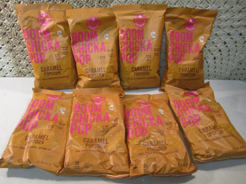 lot 248 image: Lot of 8 Bags Boom Chick A Pop Cara...