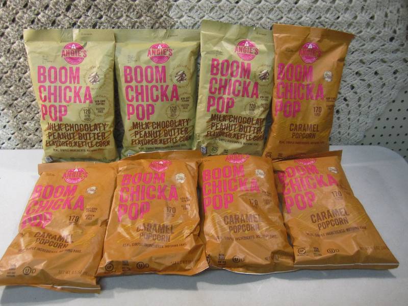 lot 249 image: Mixed Lot of 8 Bags Boom Chick A Po...