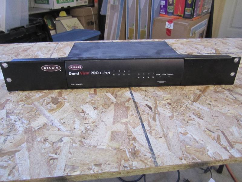 lot 261 image: Belkin Omni View Pro 4 - Port F1D10...