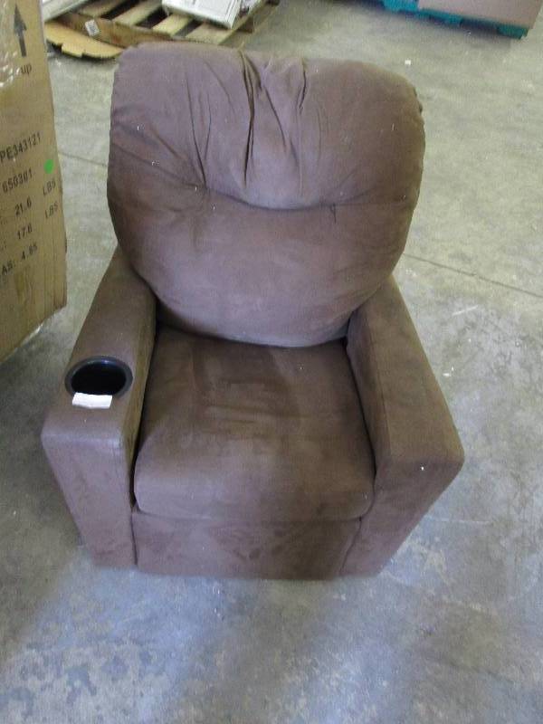 lot 93 image: Child-Size Recliner open box Retail...
