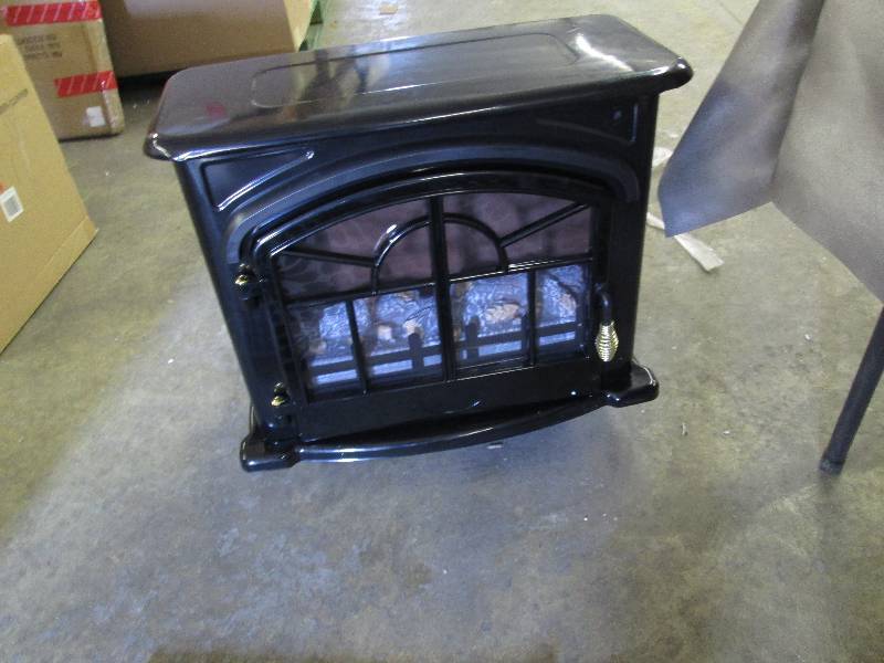 lot 111 image: Vintage-style Electric Fireplace op...