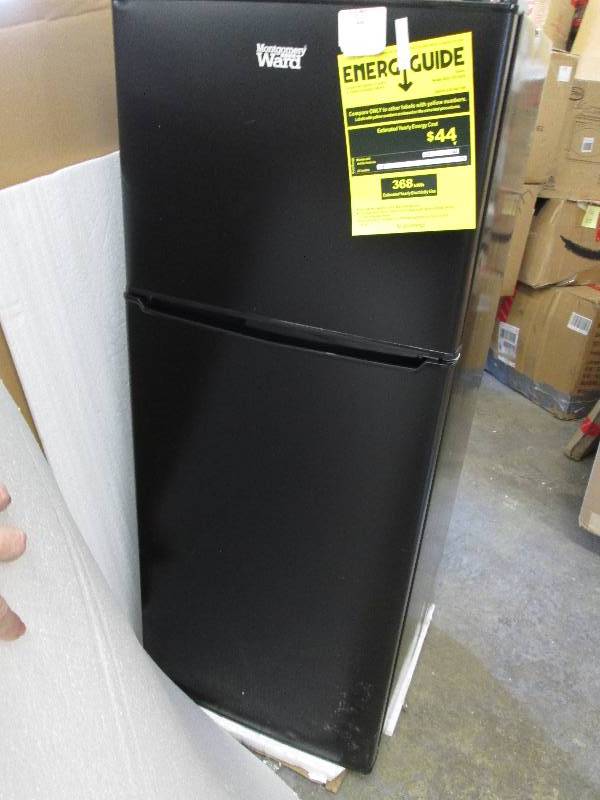lot 116 image: 4.6 Cu. Ft. Black RefrigeratorFree...