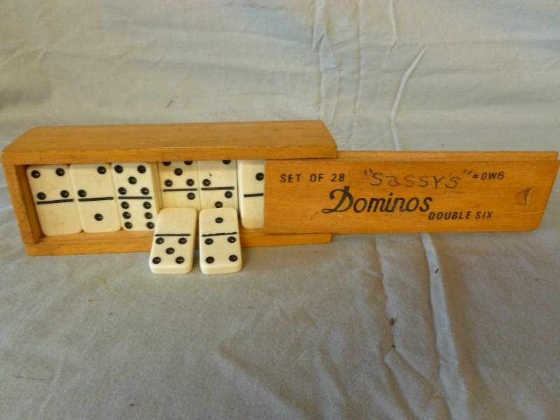lot 79 image: Vintage Dominoes