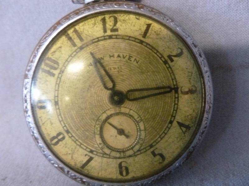 lot 85 image: Vintage Pocket Watch