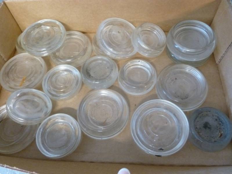 lot 120 image: Vintage Canning Lids