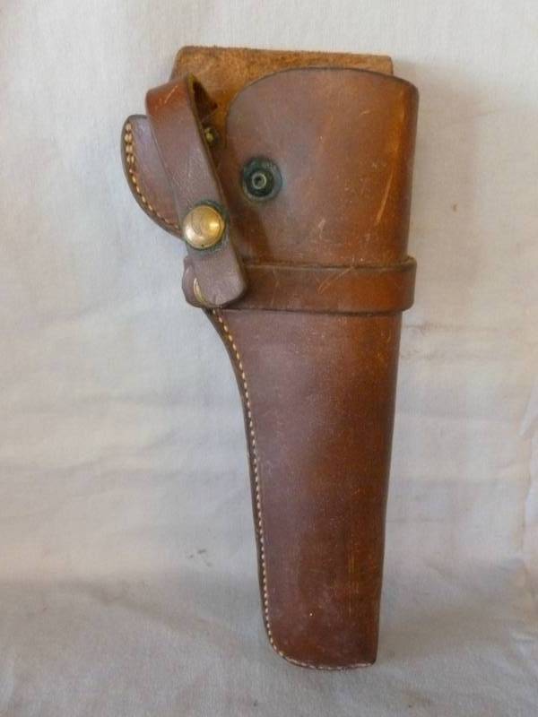 lot 147 image: Pistol Holster