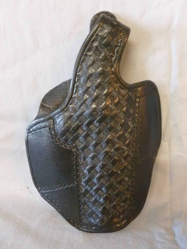 lot 165 image: Pistol Holster