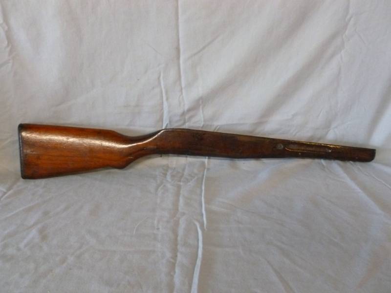 lot 174 image: Vintage Gun Stock