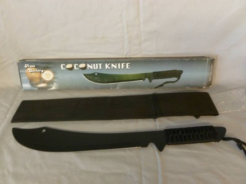 lot 230 image: Collector Knife
