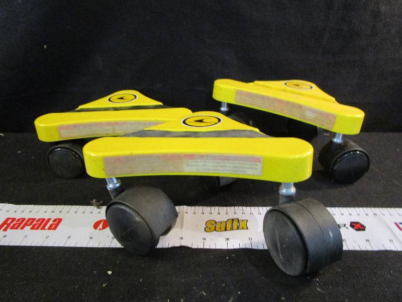 3-Ski-Doo Bombardiers