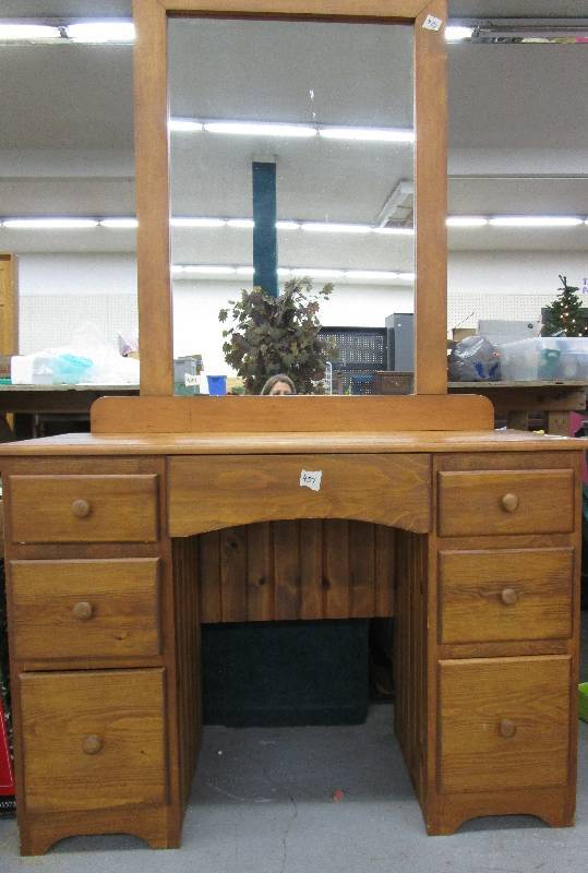 Vanity Dresser With Mirror