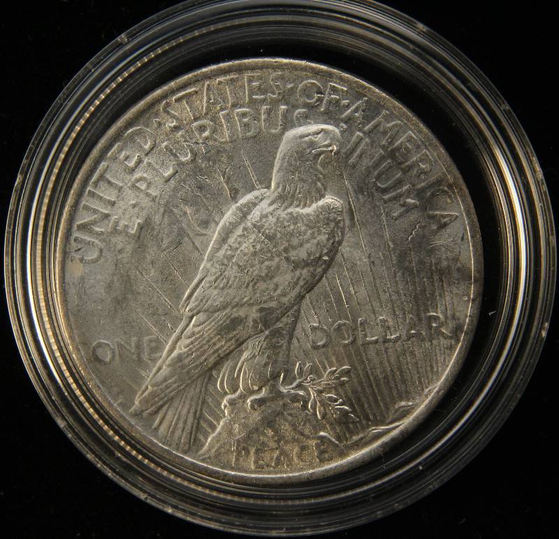 lot 03 image: 1923 PEACE SILVER DOLLAR AU IN AIRTITE HOLDER