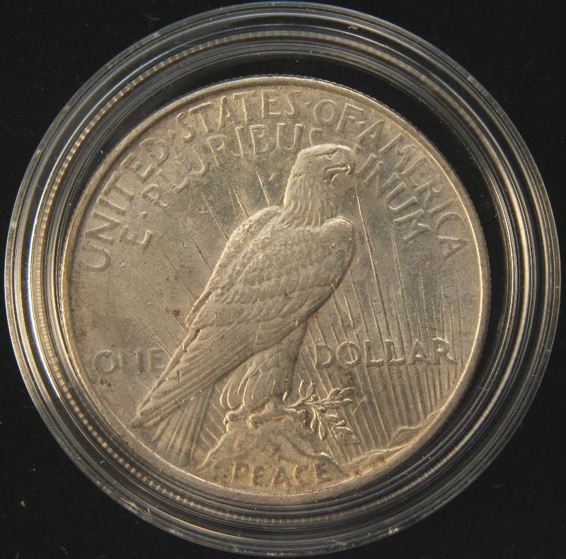 lot 14 image: 1922 PEACE SILVER DOLLAR AU IN AIRTITE HOLDER