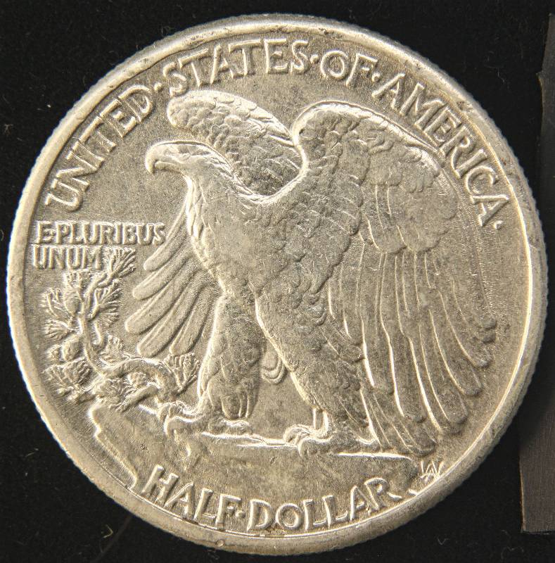 lot 19 image: 1941 WALKING LIBERTY SILVER HALF DOLLAR AU50
