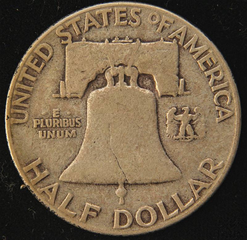lot 62 image: 1951 FRANKLIN SILVER HALF DOLLAR