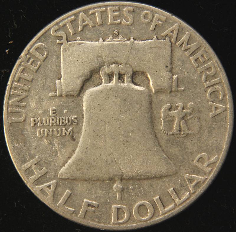 lot 105 image: 1951-S FRANKLIN SILVER HALF DOLLAR