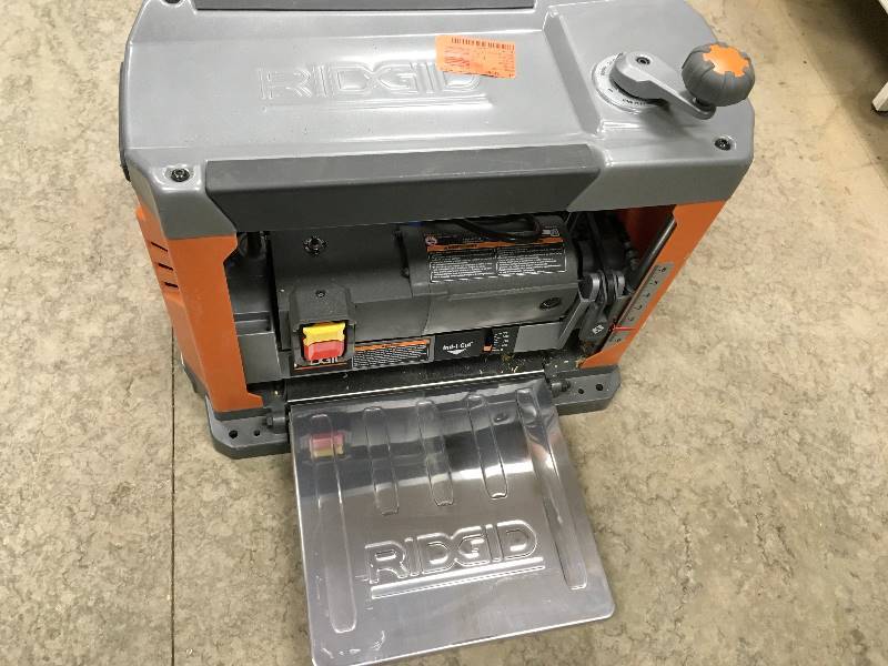 Ridgid 13 in. Thickness Corded Planer in working conditions