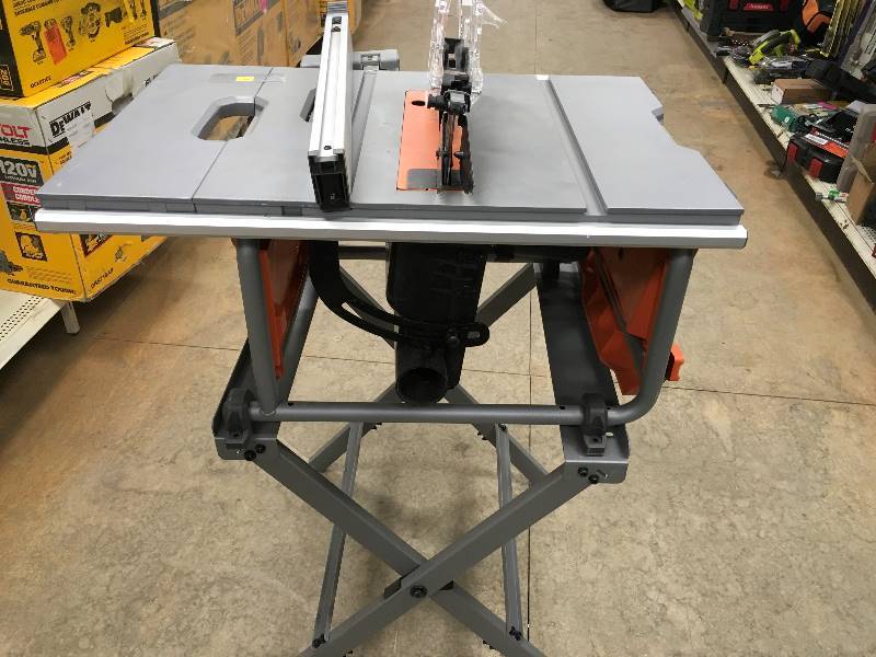 Ridgid 15 Amp 10 In. Compact Table Saw with Folding X Stand in like new working conditions