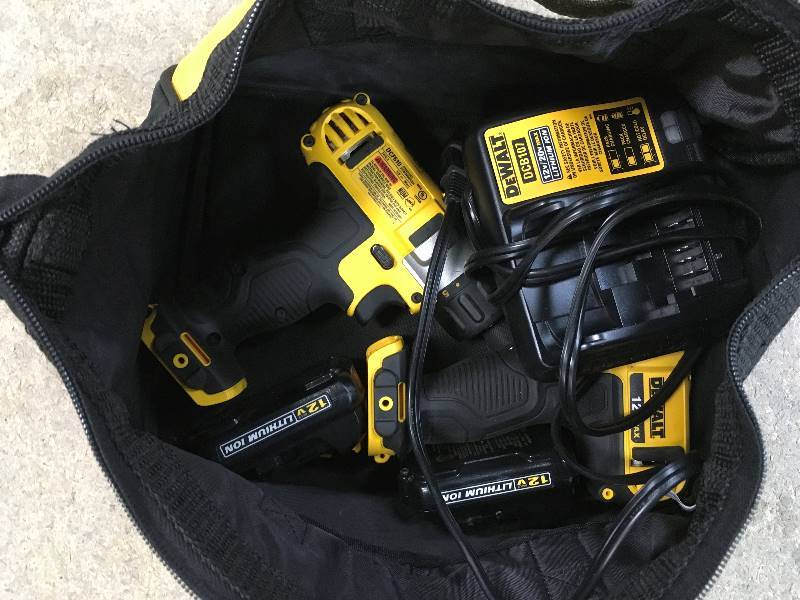 DeWalt 12 Volt MAX Lithium-Ion Cordless ScrewdriverImpact Driver Combo Kit 2 Tools with 2 Batteries 1.5Ah, Charger and Bag in like new conditions