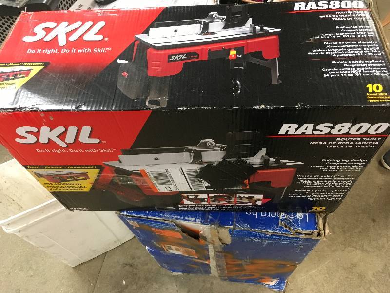 Skil Router Table with Folding Leg Design not used
