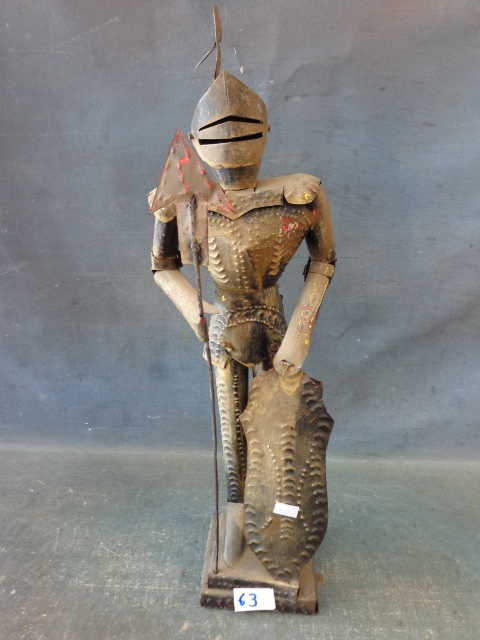 Suit of Armour Statuette