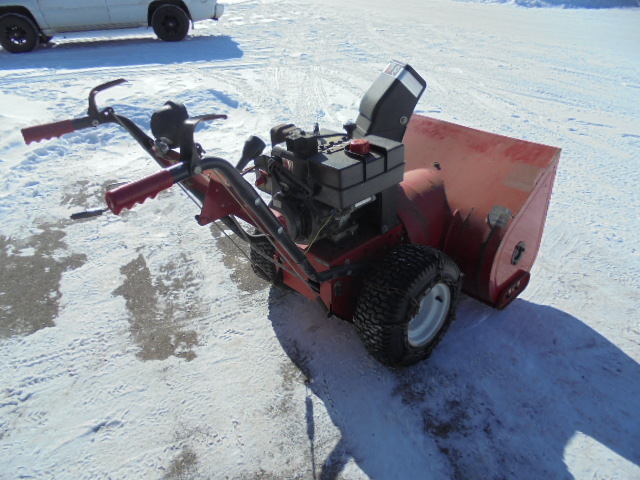lot 3 image: MTD Snowblower