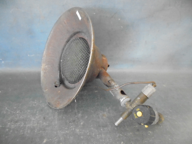 lot 8 image: Mr. Heater Sunflower