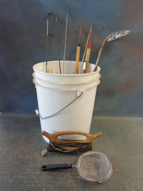 lot 40 image: Ice Fishing Poles