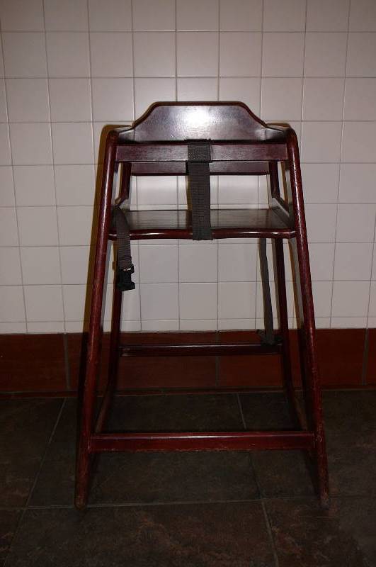 lot 6 image: Wooden High Chair