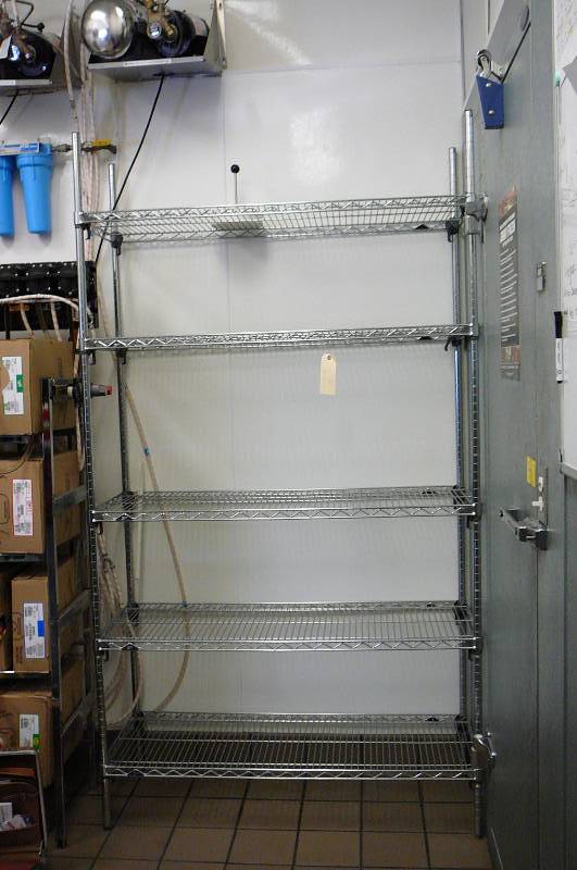 lot 16 image: Metal NSF Rack