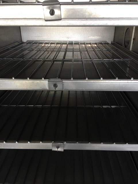 lot 26 image: 4 Deck Oven Proofer work great