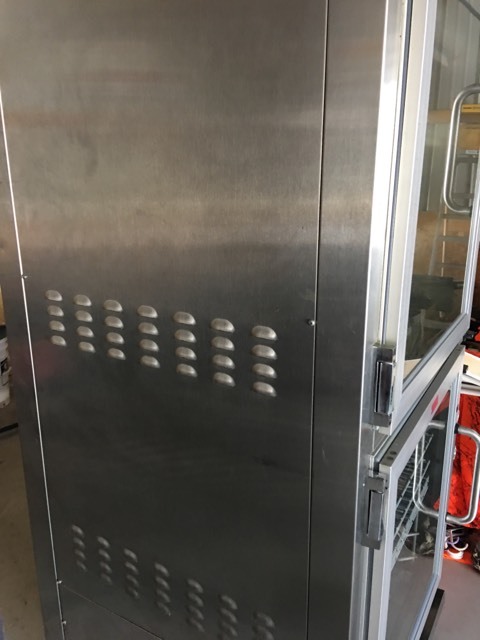 lot 25 image: 4 Deck Oven Proofer work great