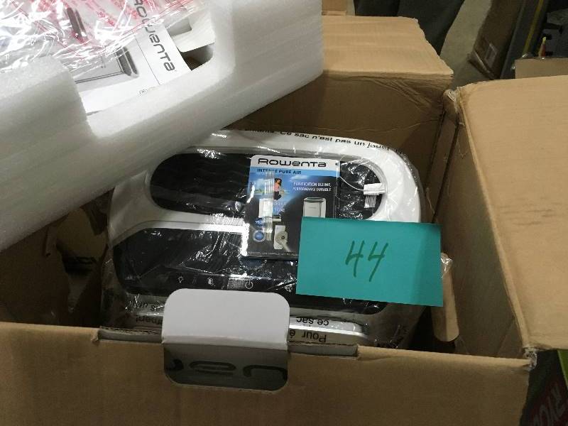 lot 44 image: Rowenta Intense Pure Air XI Auto Air Purifier  open box not used