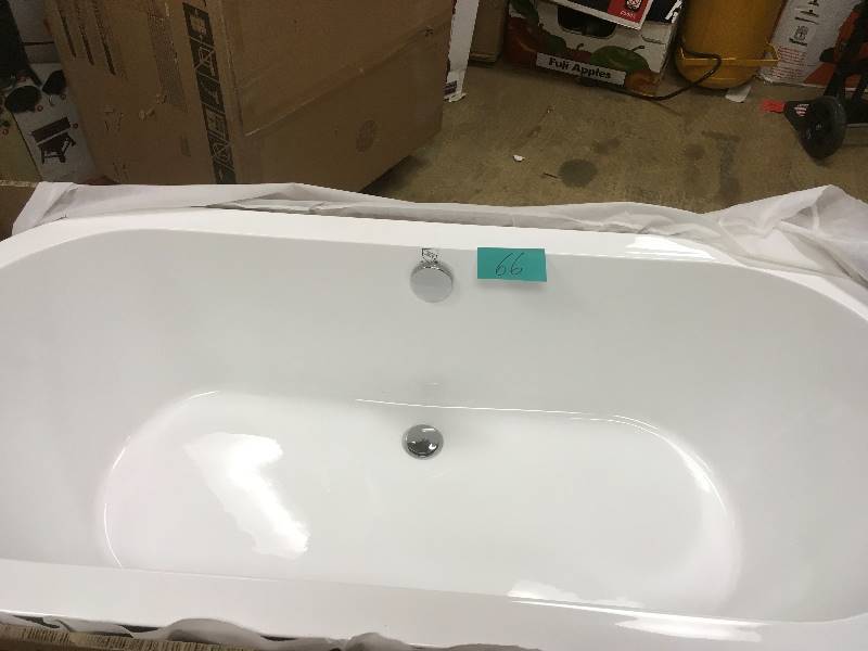 lot 66 image: Freestanding Bathtub - White damaged see pictures